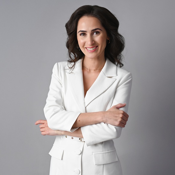Anna Al-Aashari - założycielka SHARI Beauty Clinic - salon kosmetyczny Kraków